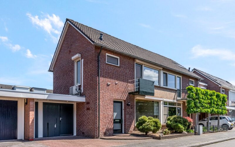 Johan van Kleefstraat 9